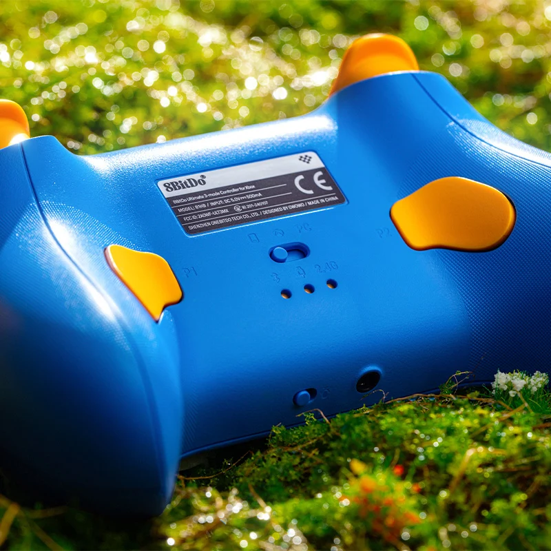 8BITDO ULTIMATE 3-MODE RARE 40TH ANNIVERSARY EDITION